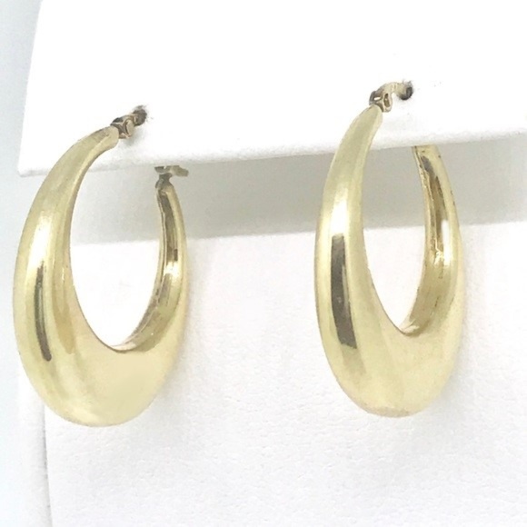 Jewelry - NWT 14 kt yellow gold large hoop earrings